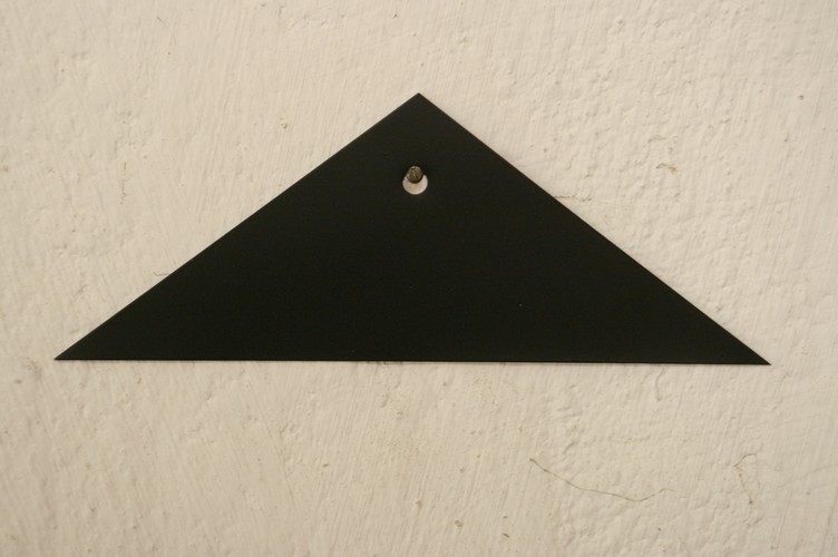 R 2 . 6 x 16 x 0,07 cm